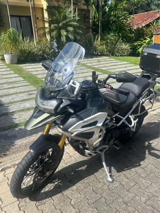 TRIUMPH TIGER 1200 RALLY EXPLORER TRIUMPH TIGER 1200 RALLY EXPLORER
